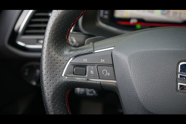 Seat Leon ST 2.0 TSI FR Ultimate Black Edition AUTOMAAT|ACC|AMBIANCE|BEATS|CAMERA|KEYLESS|MODE|PANORAMA|TREKHAAK|VIRTUEEL