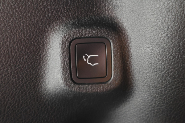 Jeep Compass 4xe 240 Plug-in Hybrid Electric S 360° Camera, Panoramadak, Apple Carplay, ACC, Keyless, LED, 19''