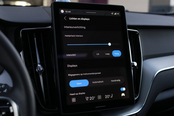 Volvo XC60 2.0 T8 Plug-in hybrid AWD Ultra Black Edition *B&W*Pano*Massage*Luchtvering*