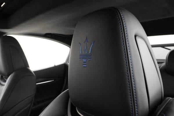 Maserati Ghibli 2.0 MHEV GranSport Schuif/Kanteldak, 360 Camera, Vollerder