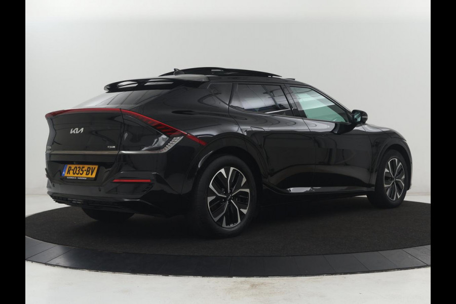 Kia EV6 GT-Line 77.4 kWh | SOH 93,5% | Panoramadak | Stuur en stoelverwarming | Stoelverkoeling | Adaptive cruise | Lane assist | Carplay | 360 camera | Park assist | Sfeerverlichting