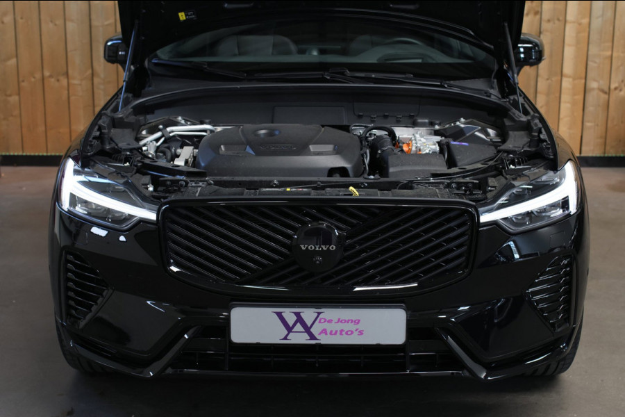 Volvo XC60 2.0 T8 Plug-in hybrid AWD Ultra Black Edition *B&W*Pano*Massage*Luchtvering*