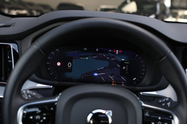 Volvo XC60 2.0 T8 Plug-in hybrid AWD Ultra Black Edition *B&W*Pano*Massage*Luchtvering*
