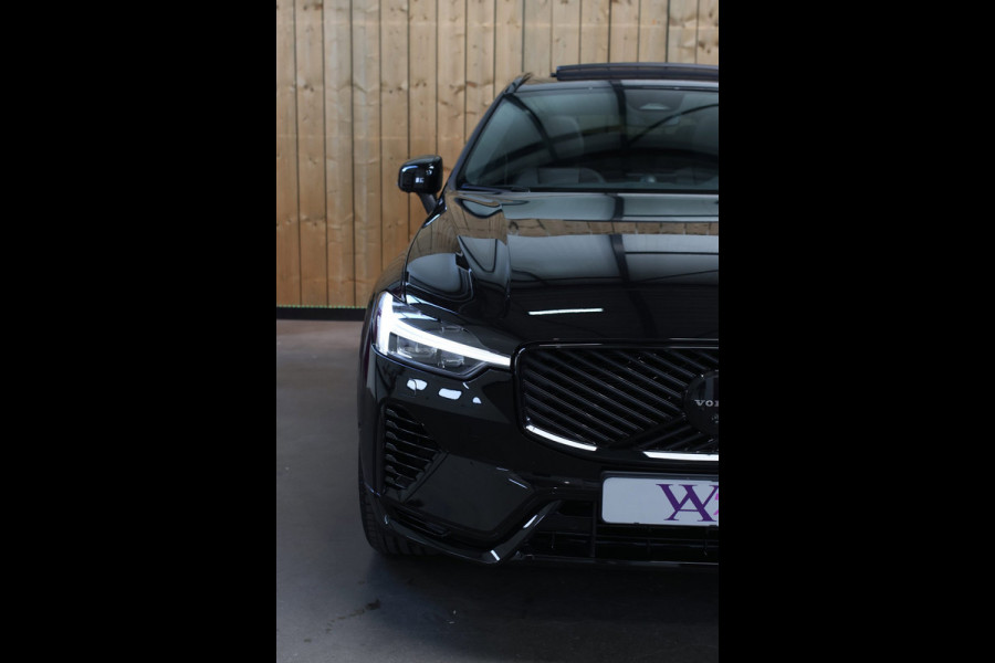 Volvo XC60 2.0 T8 Plug-in hybrid AWD Ultra Black Edition *B&W*Pano*Massage*Luchtvering*