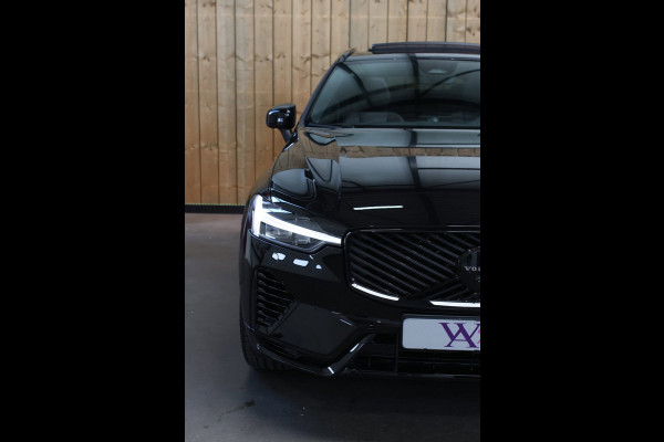 Volvo XC60 2.0 T8 Plug-in hybrid AWD Ultra Black Edition *B&W*Pano*Massage*Luchtvering*