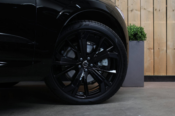 Volvo XC60 2.0 T8 Plug-in hybrid AWD Ultra Black Edition *B&W*Pano*Massage*Luchtvering*