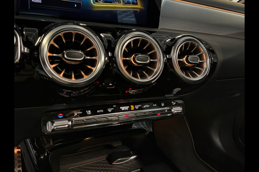 Mercedes-Benz CLA-Klasse Shooting Brake 250e AMG Night | Panoramadak | keyless |sfeer|Edtion