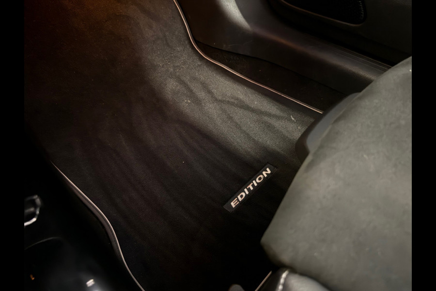 Mercedes-Benz CLA-Klasse Shooting Brake 250e AMG Night | Panoramadak | keyless |sfeer|Edtion