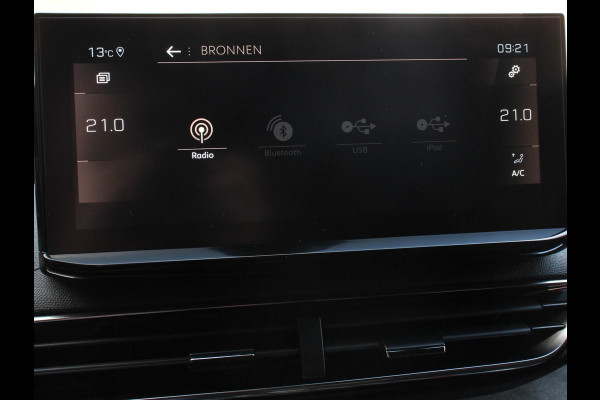 Peugeot 3008 1.2 Puretech 130pk Automaat GT Line Climate Control Navigatie Apple Carplay/Android Auto Parkeer sensoren V+A Camera Full LED 18"  Lichtmetalen Velgen