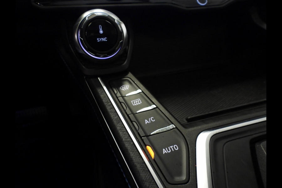 Lynk & Co 01 1.5 PHEV BlackLine STUURVERW./360CAM/SCHUIFDAK/LED/20"LMV!