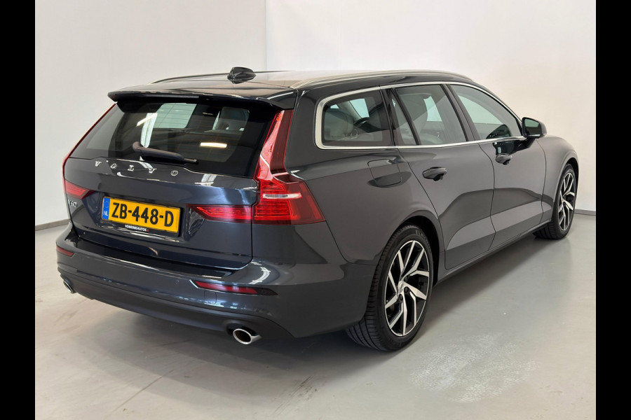 Volvo V60 2.0 T5 Momentum / NL-auto / Leder / CarPlay / Trekhaak