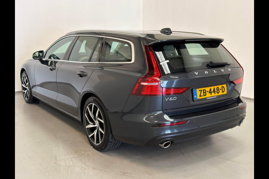 Volvo V60 2.0 T5 Momentum / NL-auto / Leder / CarPlay / Trekhaak