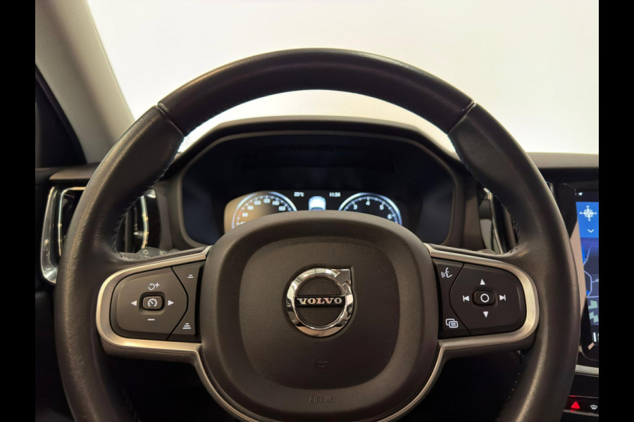 Volvo V60 2.0 T5 Momentum / NL-auto / Leder / CarPlay / Trekhaak