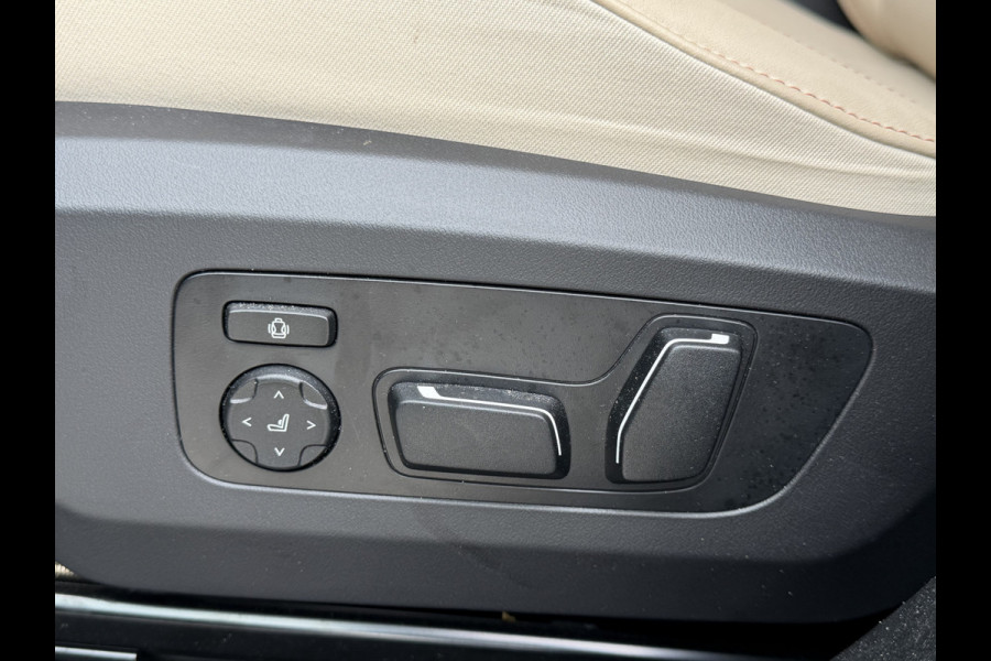 BMW X3 30e xDrive | Panorama dak | Head-Up | 360 Camera | Harman Kardon