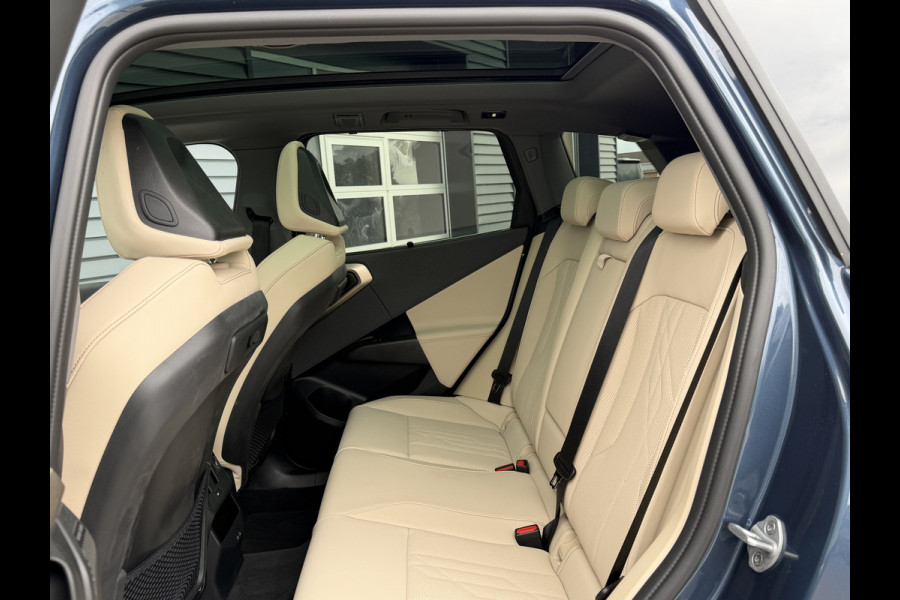 BMW X3 30e xDrive | Panorama dak | Head-Up | 360 Camera | Harman Kardon