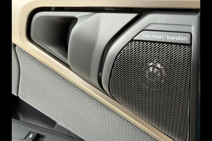 BMW X3 30e xDrive | Panorama dak | Head-Up | 360 Camera | Harman Kardon