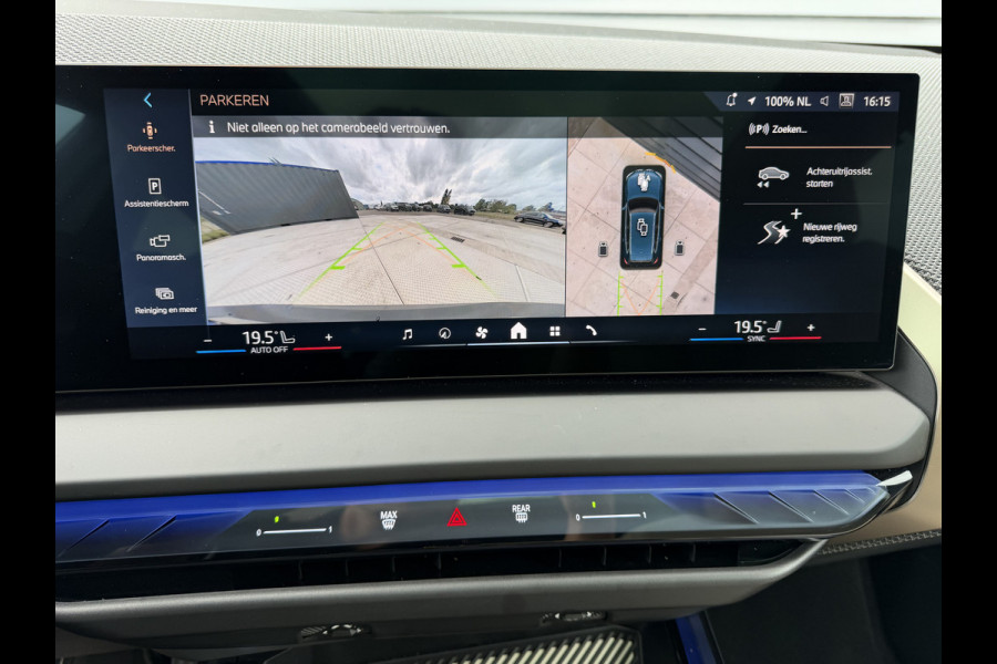 BMW X3 30e xDrive | Panorama dak | Head-Up | 360 Camera | Harman Kardon