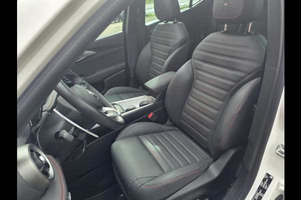 Alfa Romeo Tonale 1.3T PHEV 280PK Tributo Italiano | Panorama-dak | Camera 360 | Leer