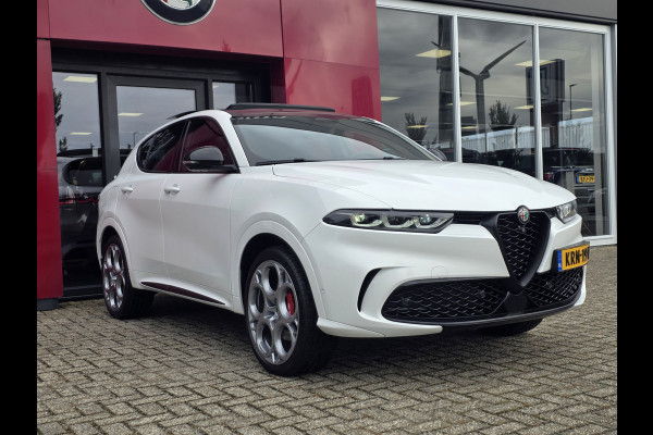 Alfa Romeo Tonale 1.3T PHEV 280PK Tributo Italiano | Panorama-dak | Camera 360 | Leer