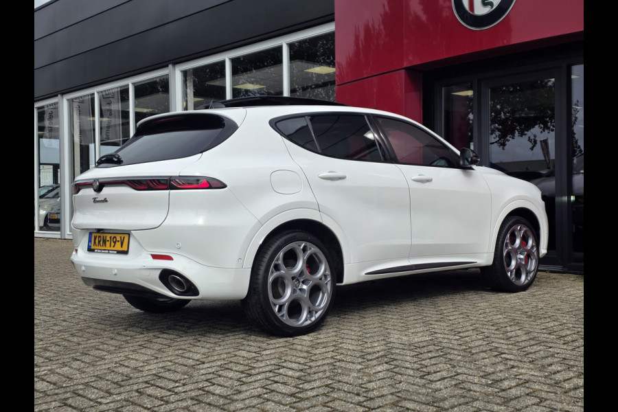 Alfa Romeo Tonale 1.3T PHEV 280PK Tributo Italiano | Panorama-dak | Camera 360 | Leer