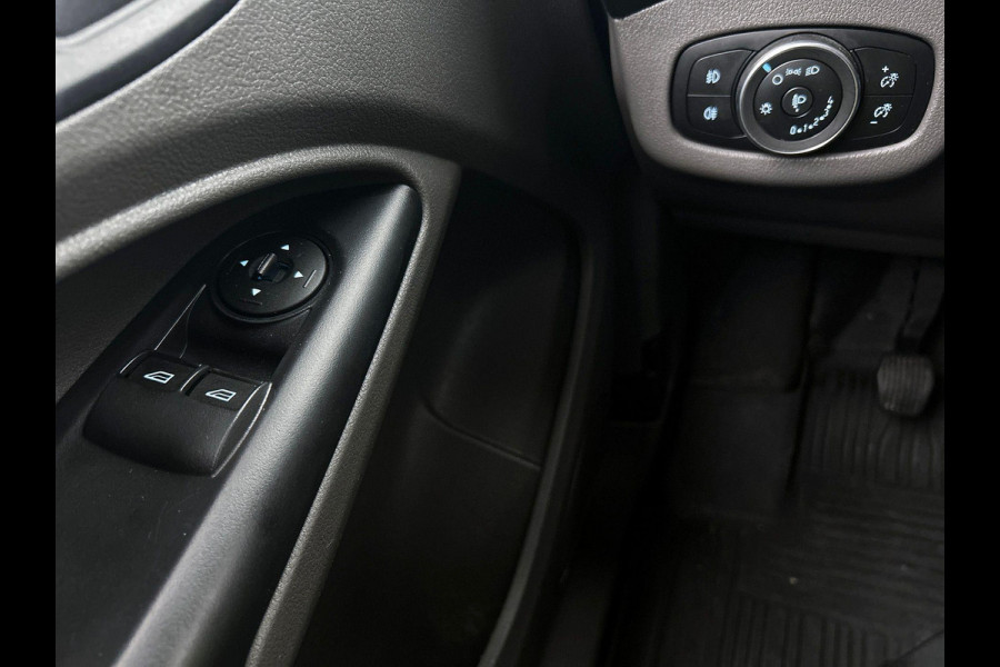 Ford Transit Connect 1.5 EcoBlue L2 Trend Navigatie Airco Camera Bluetooth Carplay 3Zits Trekaak Parkeersensoren