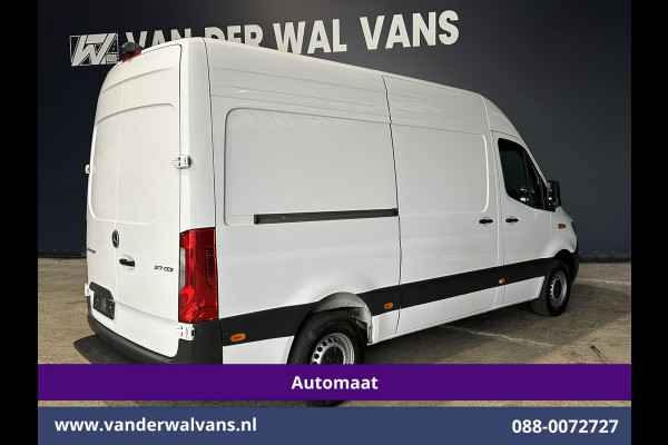 Mercedes-Benz Sprinter 317 CDI 170pk 9G-Tronic Automaat L2H2 Euro6 Airco | Camera | Navigatie | LED | Adaptieve Cruisecontrol Chauffeursstoel, Stoelverwarming, Parkeersensoren, Bijrijdersbank, 3500kg trekgewicht mogelijk!