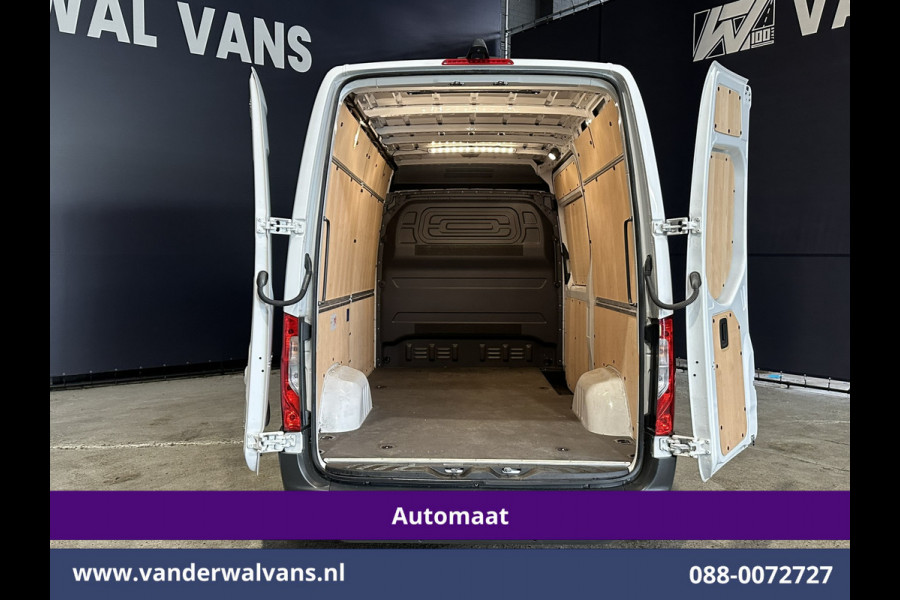 Mercedes-Benz Sprinter 317 CDI 170pk 9G-Tronic Automaat L2H2 Euro6 Airco | Camera | Navigatie | LED | Adaptieve Cruisecontrol Chauffeursstoel, Stoelverwarming, Parkeersensoren, Bijrijdersbank, 3500kg trekgewicht mogelijk!