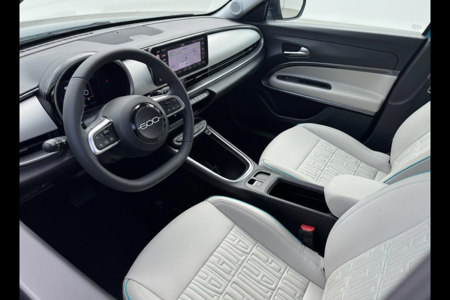 Fiat 600 1.2 Hybrid La Prima | Elektrische a-klep | Adaptive cruise | Prijs is rijklaar