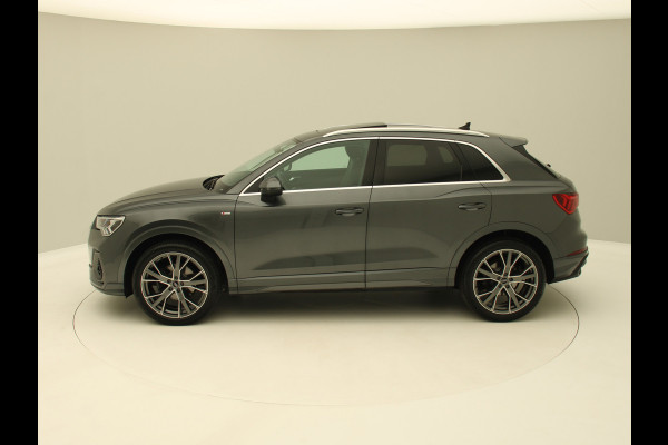Audi Q3 35 TDI S-Line Pano, Trekhaak, Keyless, ACC