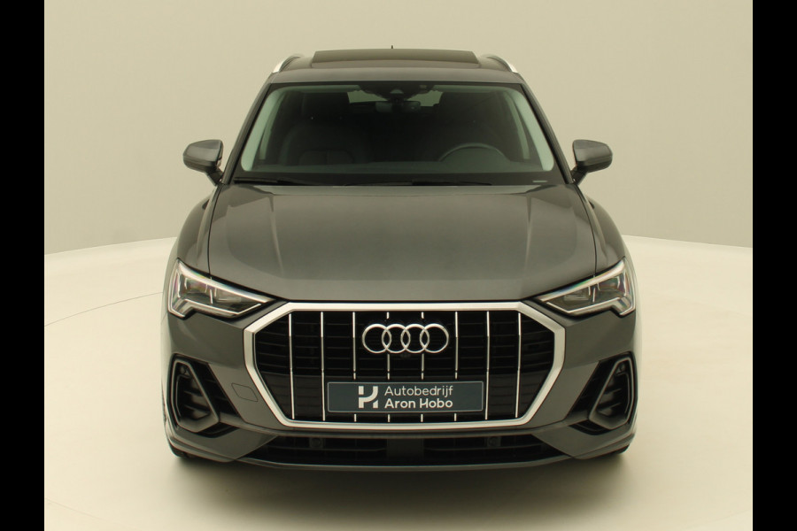 Audi Q3 35 TDI S-Line Pano, Trekhaak, Keyless, ACC