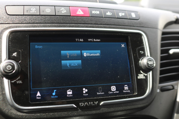 Iveco Daily 35S18 3.0 Automaat Bakwagen met Laadklep