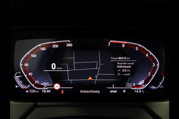 BMW 1-serie 118i Aut. Intro Sport Line VOL LEER/NAVI/CAMERA/LED/18"LMV!