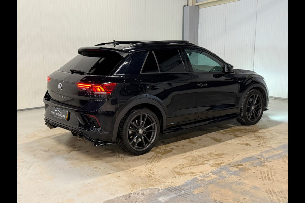 Volkswagen T-Roc 2.0 TSI 4Motion R | AKRAPOVIC | PANO | BEATS | MAXTON DESIGN | KAMELEON FOLIE
