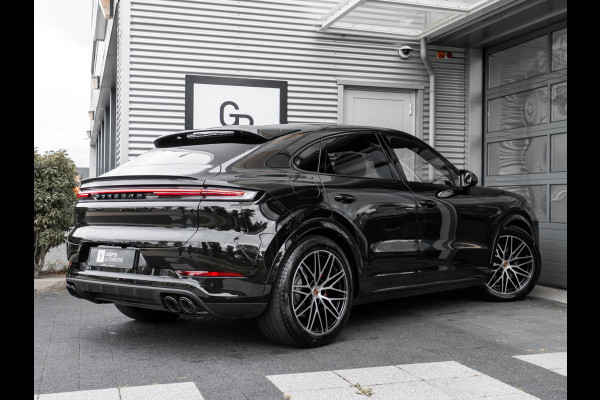 Porsche Cayenne Coupé 3.0 E-Hybrid | SportDesign | Luchtvering | Sportuitlaat | BOSE |