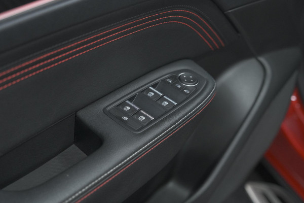 Renault Arkana 1.6 E-Tech Hybrid 145 R.S. Line | Adaptieve Cruise Control | Elektrische Verstelbare Stoel | Dodehoekdetectie | Camera