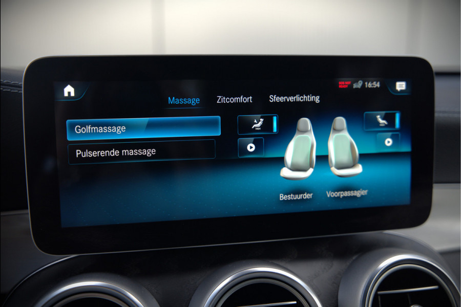 Mercedes-Benz GLC Coupé 300e 4MATIC Premium Plus | Panoramadak | Stuurverwarming | Stoelverwarming | Head-Up Display | Massage | Memory Seats | Luchtvering | Keyless | 360 Camera | Leer | Ambiance Verlichting | Trekhaak | Apple Carplay | Na