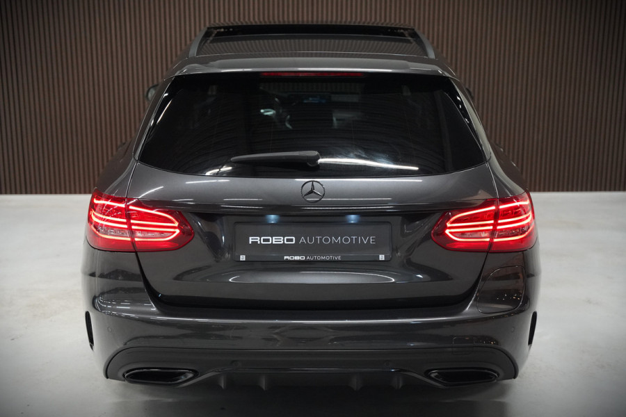 Mercedes-Benz C-Klasse Estate 300 e Business Solution AMG | Panoramadak | Stoelverwarming | 360 Camera | Dodehoekdetectie | Cruise Control | Apple Carplay | Navigatie | Trekhaak | DAB | Ambiance Verlichting | Multibeam | SOH 89,49%