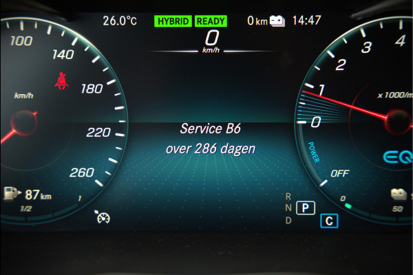 Mercedes-Benz C-Klasse Estate 300 e Business Solution AMG | Panoramadak | Stoelverwarming | 360 Camera | Dodehoekdetectie | Cruise Control | Apple Carplay | Navigatie | Trekhaak | DAB | Ambiance Verlichting | Multibeam | SOH 89,49%