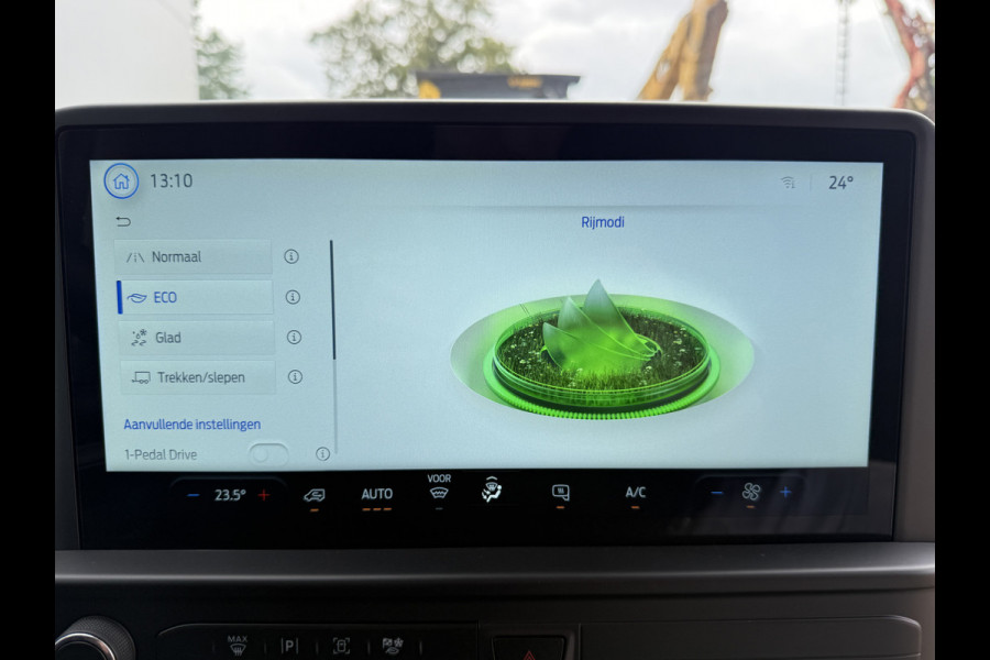 Ford E-Transit Custom 71kWh 136PK Elektrisch L1 344KM WLTP 2300kg Trekvermogen BEV Snelladen LED ACC Camera Carplay Parkeersensoren v+a