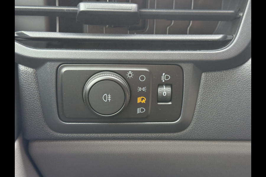 Ford E-Transit Custom 71kWh 136PK Elektrisch L1 344KM WLTP 2300kg Trekvermogen BEV Snelladen LED ACC Camera Carplay Parkeersensoren v+a