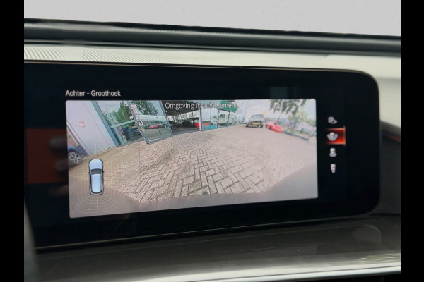 Mercedes-Benz EQC 400 4MATIC Business Solution AMG 80 kWh (NL-auto, Trekhaak, SfeerV, Camera, Luchtvering, Addapt Cruise, Etc)