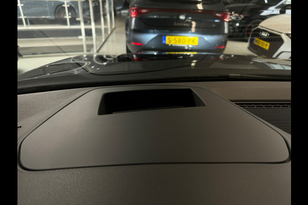 Volkswagen Golf 2.0 TSI R 4Motion Pano|H/K|HuD|Stoelventilatie|Keyless