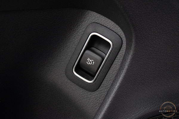 Mercedes-Benz CLA-Klasse 200 AMG Line PANO MEMORY BURMESTER CAMERA DIFFUSER PANAMERICANA