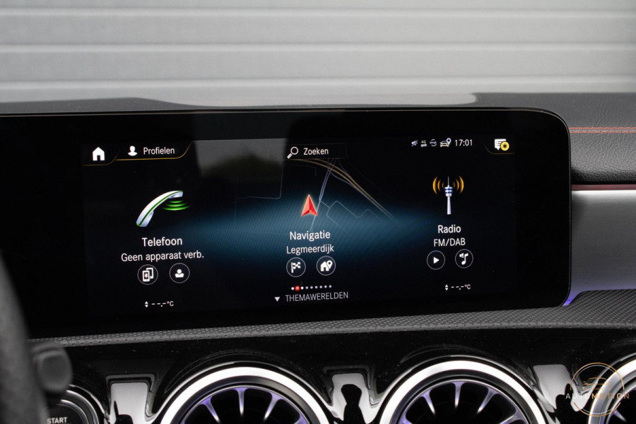 Mercedes-Benz CLA-Klasse 200 AMG Line PANO MEMORY BURMESTER CAMERA DIFFUSER PANAMERICANA