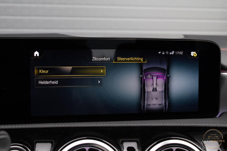 Mercedes-Benz CLA-Klasse 200 AMG Line PANO MEMORY BURMESTER CAMERA DIFFUSER PANAMERICANA