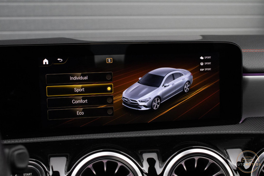 Mercedes-Benz CLA-Klasse 200 AMG Line PANO MEMORY BURMESTER CAMERA DIFFUSER PANAMERICANA