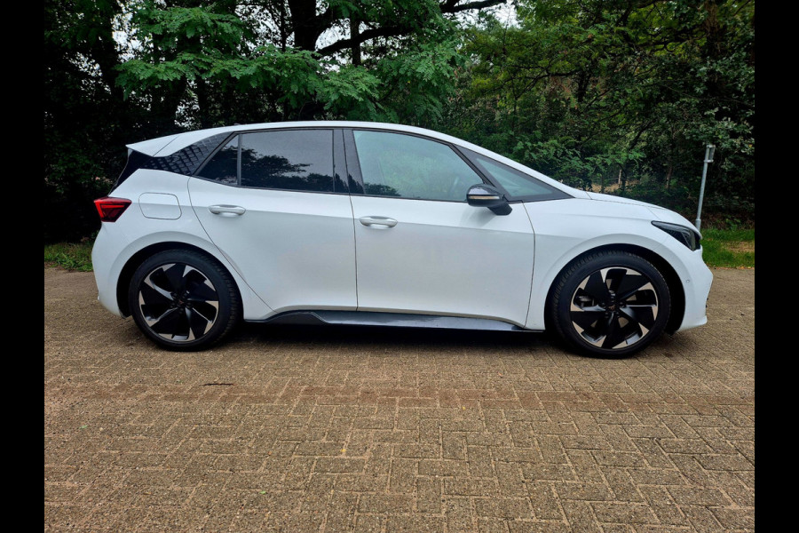 CUPRA Born Essential 63 kWh btw auto nap