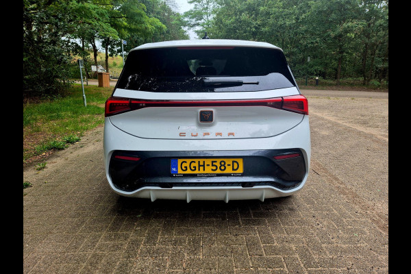 CUPRA Born Essential 63 kWh btw auto nap