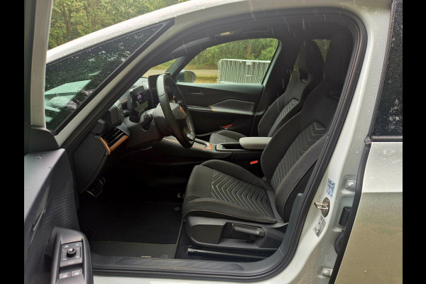 CUPRA Born Essential 63 kWh btw auto nap