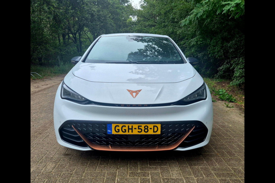 CUPRA Born Essential 63 kWh btw auto nap
